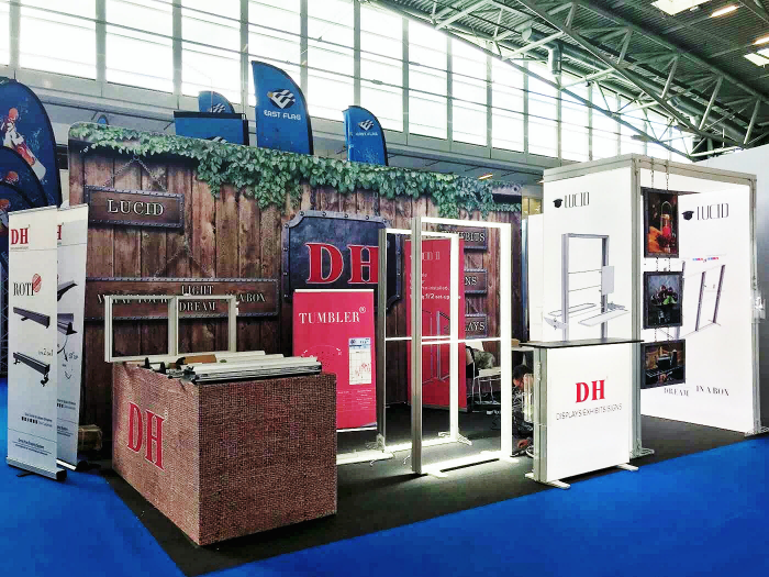 customized design pop-up shop booth set-up system 11